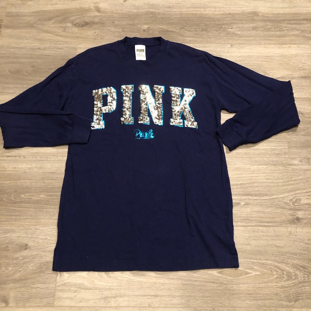 VS Pink long sleeve shirt